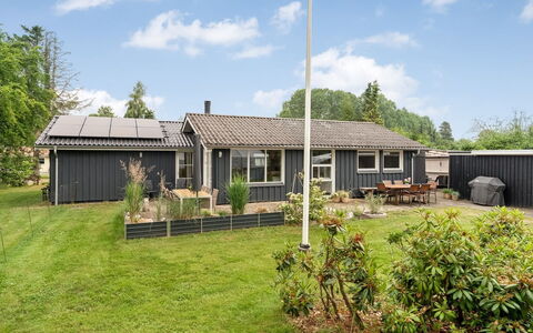 Juste - 1.7Km from the Sea: Grass, House, Roof, Home, Shrub, Residential Area, Cottage, Land Lot, Garden