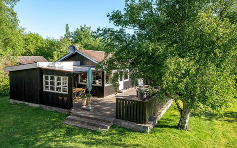 Fridtjof - 550M to the Fjord: Thatching, Cottage, House, Roof, Home, Farmhouse, Hut, Estate, Village