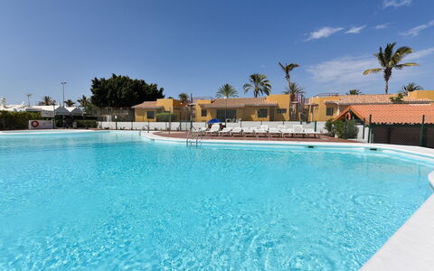 Maspalomas 1060: Swimming Pool, Shade, Resort, Eco Hotel, Resort Town, Hotel, Villa, Vacation, Outdoor Furniture