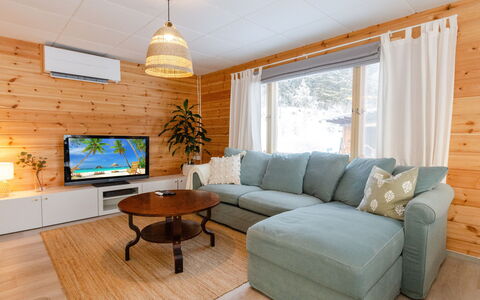 Brofeldt: Bed, Furniture, Bedroom, Interior Design, Bedding, Bed Sheet, Flooring, Wood, Floor, Room
