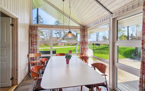Carit - 80M from the Sea: Estate, Shade, Driveway, Farmhouse