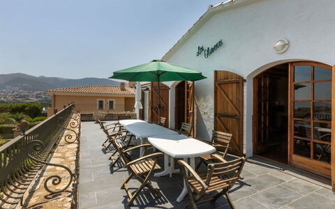 Les Oliveres: Sky, Furniture, Building, Table, Shade, Chair, Wood, Outdoor Furniture, Leisure, Real Estate