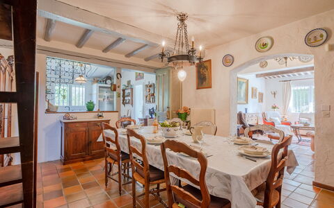 La Palombière: Table, Furniture, Property, Chair, Wood, Interior Design, Building, Kitchen & Dining Room Table, Floor, Real Estate
