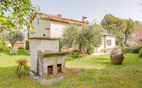 La Palombière: Plant, Sky, Property, Building, Window, Tree, Land Lot, House, Cottage, Natural Landscape