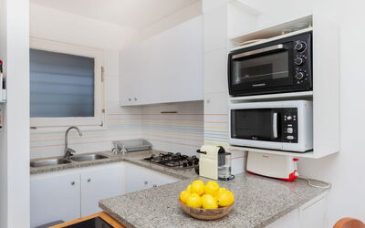 Accommodation:&nbsp;Grifeu 385.4
