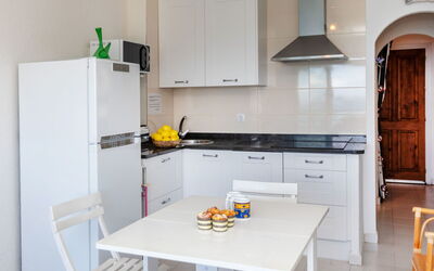 Accommodation:&nbsp;Aloes 666.1