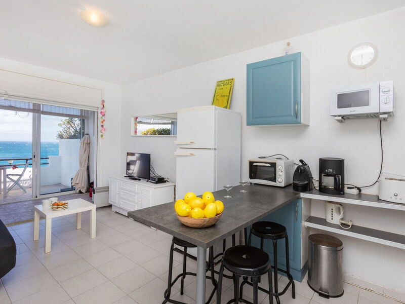 Accommodation:&nbsp;Aloes 666.3