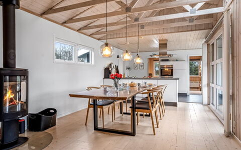 Mira - 500M from the Sea: House, Home, Door, Roof, Cottage, Estate, Garden, Shade, Siding, Yard