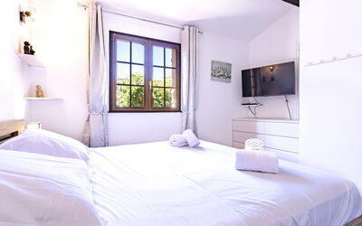 Accommodation:&nbsp;Casa Germaine 157.2