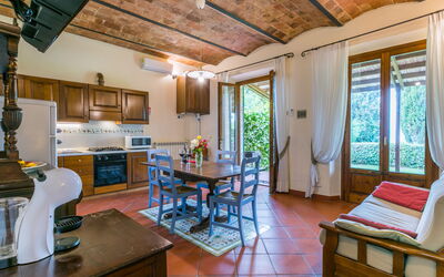 Monache 3 975.3: Table, Furniture, Window, Wood, Couch, Interior Design, Floor, Living Room, Flooring, Building