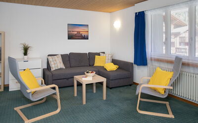 Bekb-Gebäude Apt 07 73.3: Furniture, Interior Design, Flooring, Wall, Wood, Floor, Couch, Ceiling, Room, Living Room