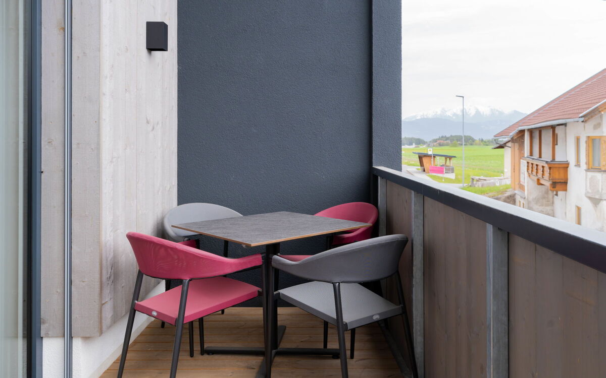 Accommodation:&nbsp;Be Blue 384.8