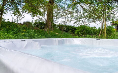 Lodge 3 - Hot Tub: Table, Furniture, Property, Plant, Blue, Chair, Tableware, Shade, Interior Design, Outdoor Furniture