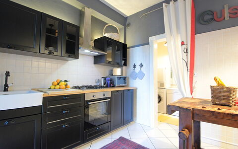 Dal Molin Apartment, Garda Lake, Ac, Fitness, Jacu: Furniture, Cabinetry, Property, Countertop, Building, Kitchen, Wood, Drawer, Kitchen Stove, Interior Design