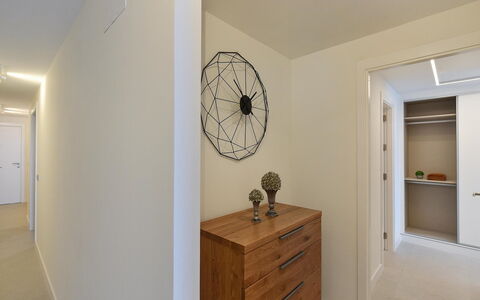 El Balcón Azul de Taliarte: Cabinetry, Wood, Dresser, Drawer, Interior Design, Floor, Flooring, Chest Of Drawers, Building