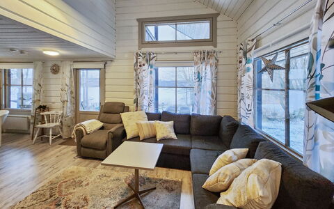 Haaparanta: Wood, Home, Cottage, Ceiling, Living Room, Wood Flooring, Hardwood, Freezing, Winter, Couch
