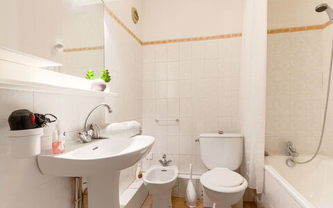L'Antonia: Mirror, Plumbing Fixture, Tap, Sink, Bathroom Sink, Bathroom, Purple, Building, Interior Design, Floor