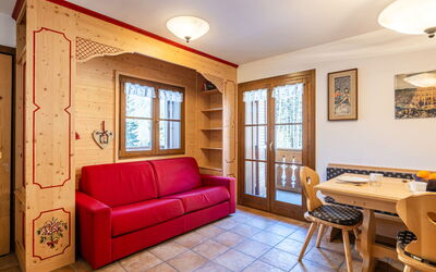 Accommodation:&nbsp;Cesa degli Abeti 275.2