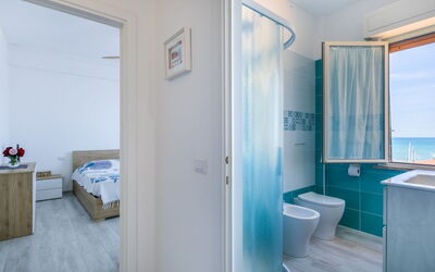 Accommodation:&nbsp;Franca 240.1