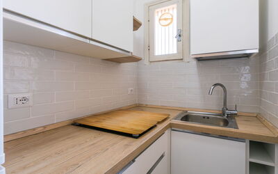 Accommodation:&nbsp;Franca 240.1