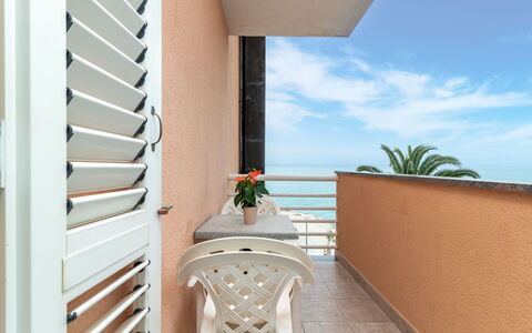 Podstrana 111: Property, Building, Plant, Sky, Cloud, Shade, Wood, Floor, Flooring, Real Estate