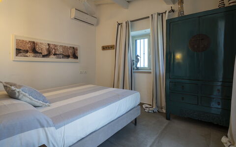 Villa Acquaro, Santa Caterina Dello Ionio, Pool, A: Furniture, Wall, Interior Design, Bedroom, Flooring, Floor, Bed, Ceiling, Room, Lighting