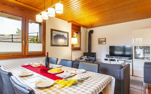 Pavillons a: Furniture, Table, Property, Window, Interior Design, Wood, Picture Frame, Floor, Chair, Tablecloth