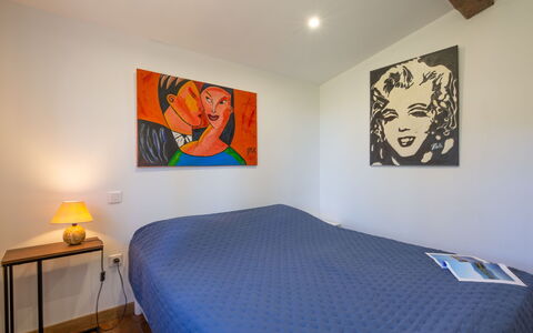 Maison Mime: Furniture, Property, Picture Frame, Comfort, Wood, Interior Design, Paint, Art, Floor, Flooring