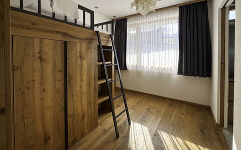 Skyline Retreat: Flooring, Interior Design, Furniture, Floor, Wood, Wood Flooring, Ceiling, Bedroom, Bed, Room