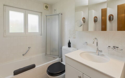 Chalet Anita: Bathroom, Interior Design, Plumbing Fixture, Flooring, Bathroom Sink, Wall, Floor, Sink, Bathroom Cabinet, Tap