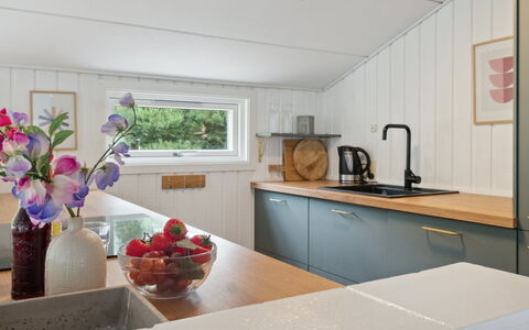 Maritha - 400M from the Sea: Countertop, Flooring, Interior Design, Kitchen, Wood, Floor, Ceiling, Furniture, Cabinetry, Plumbing Fixture