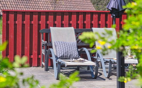 Gubbe - 300M from the Sea: Wood, Roof, Architecture, Home, House, Cottage, Siding, Hardwood, Slope, Estate