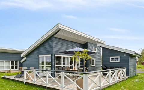 Melin - 2.8Km from the Sea: Wood, Roof, Architecture, Home, House, Cottage, Siding, Hardwood, Slope, Estate
