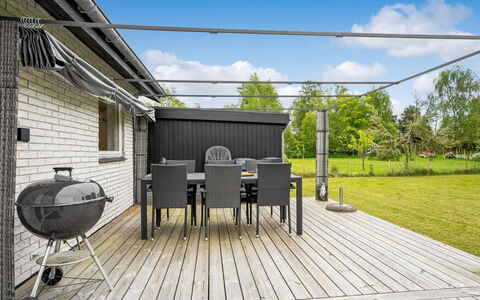 Ginie - 600M from the Sea: Roof, House, Home, Cottage, Door, Siding, Deck, Porch, Plank, Hardwood