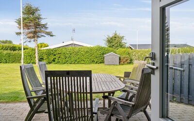 Gudrun - 250M from the Sea