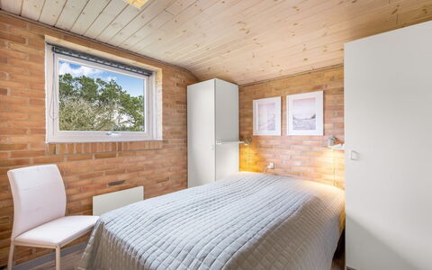 Dorithea - 1.3Km from the Sea: Wall, Wood, Bedroom, Ceiling, Interior Design, Home, Bed, Floor, Room, Bedding