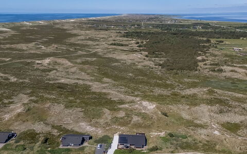 Aurore - 700M from the Sea: Grass, Grassland, Landscape, Ecoregion, Plain, Plant Community, Land Lot, Outdoor Furniture, Prairie, Shrubland