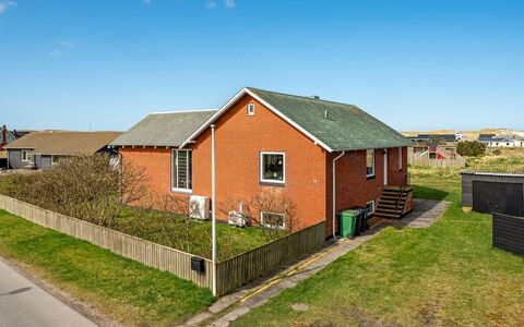 Hilppa - 400M from the Sea: Wood, Home, Porch, Deck, Hardwood, Roof, Wood Stain, Wood Flooring, Eco Hotel