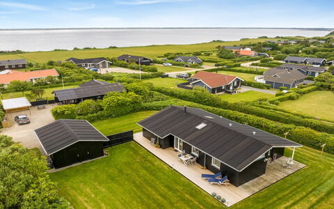 Gedda - from the Sea: Blue, Shrub, Cottage, Groundcover, Garden, Estate, Shade, Landscaping, Farmhouse, Eco Hotel
