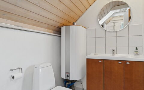Jolanta - 20M from the Sea: Plumbing Fixture, Flooring, Floor, Wood, Sink, Bathroom Sink, Tap, Interior Design, Bathroom, Toilet