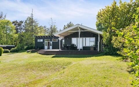Sheemen - 900M from the Sea: Roof, House, Home, Cottage, Door, Siding, Deck, Porch, Plank, Hardwood