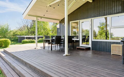 Sheemen - 900M from the Sea: Roof, House, Home, Cottage, Door, Siding, Deck, Porch, Plank, Hardwood