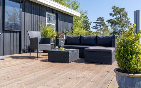 Ønd - 600M from the Sea: Furniture, Interior Design, Flooring, Floor, Ceiling, Room, Chair, Table, Apartment, Kitchen & Dining Room Table