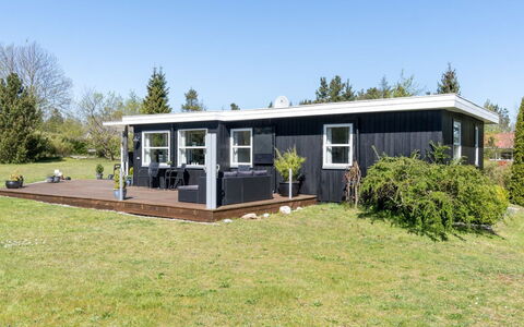 Ønd - 600M from the Sea: Furniture, Interior Design, Flooring, Floor, Ceiling, Room, Chair, Table, Apartment, Kitchen & Dining Room Table