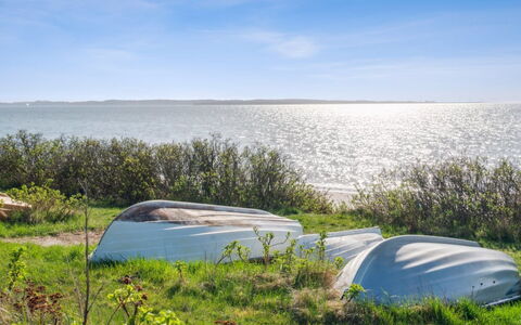 Asel - 25M from the Sea: Roof, Home, Door, Cottage, Shade, Siding, Yard, Estate, Backyard