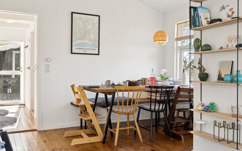 Usbjorn - 500M from the Sea: Furniture, Flooring, Interior Design, Wood, Floor, Wood Flooring, Shelving, Dining Room, Shelf, Table