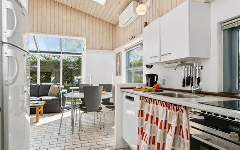 Milrid - 100M from the Sea: 
