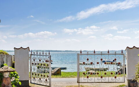 Michel - 25M from the Sea: Grass, Green, House, Cottage, Grassland, Rural Area, Ecoregion, Landscape, Land Lot, Shrub