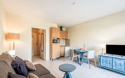 Accommodation:&nbsp;Caesar Domus 170.6