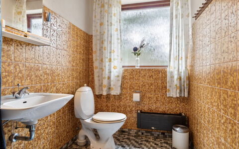 Awa - 800M from the Sea: Wall, Plumbing Fixture, Bathroom, Flooring, Floor, Interior Design, Bathroom Sink, Plumbing, Toilet, Tile